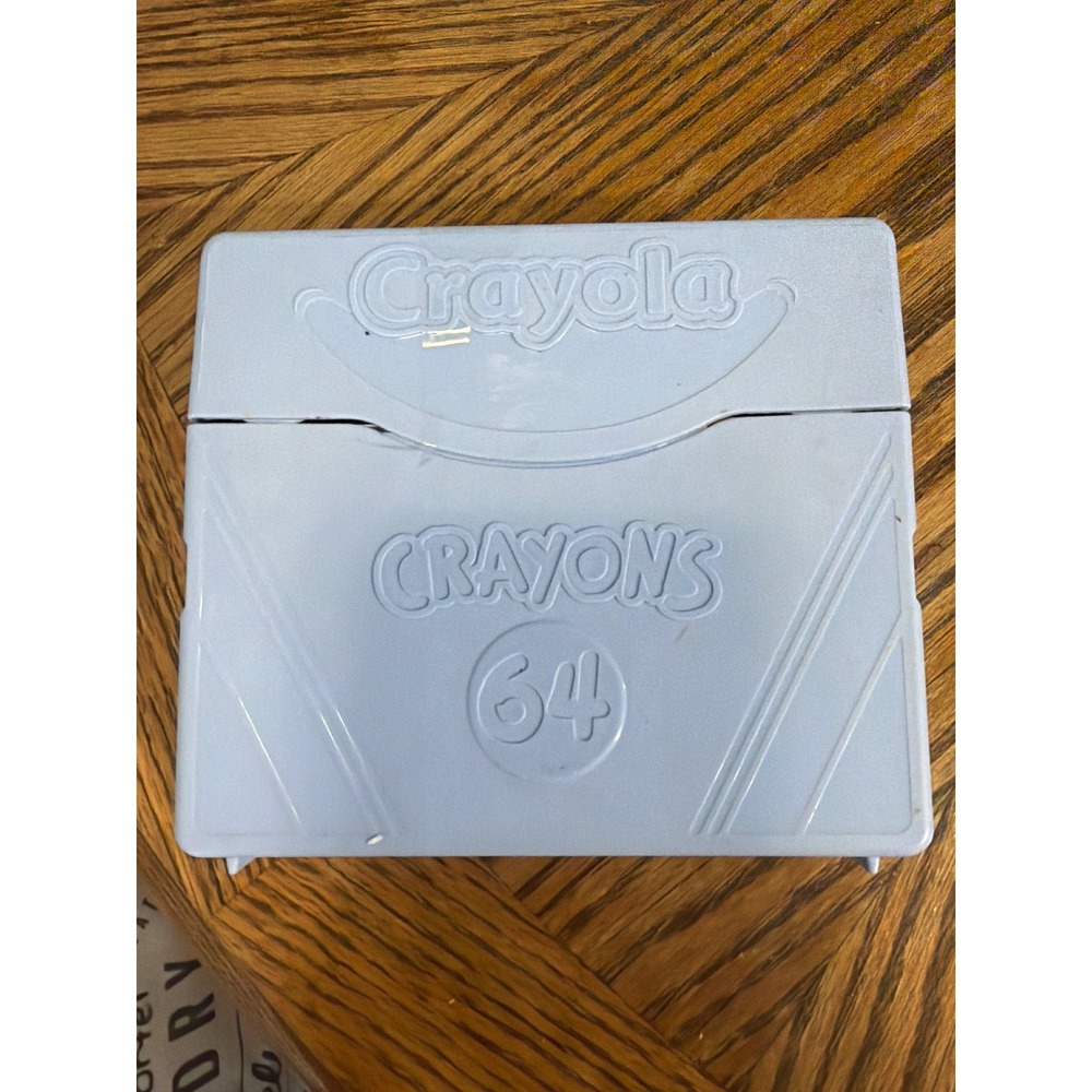 Crayola 64 Crayon Plastic Storage Case Periwinkle Blue Hallmark 2018 Made in USA